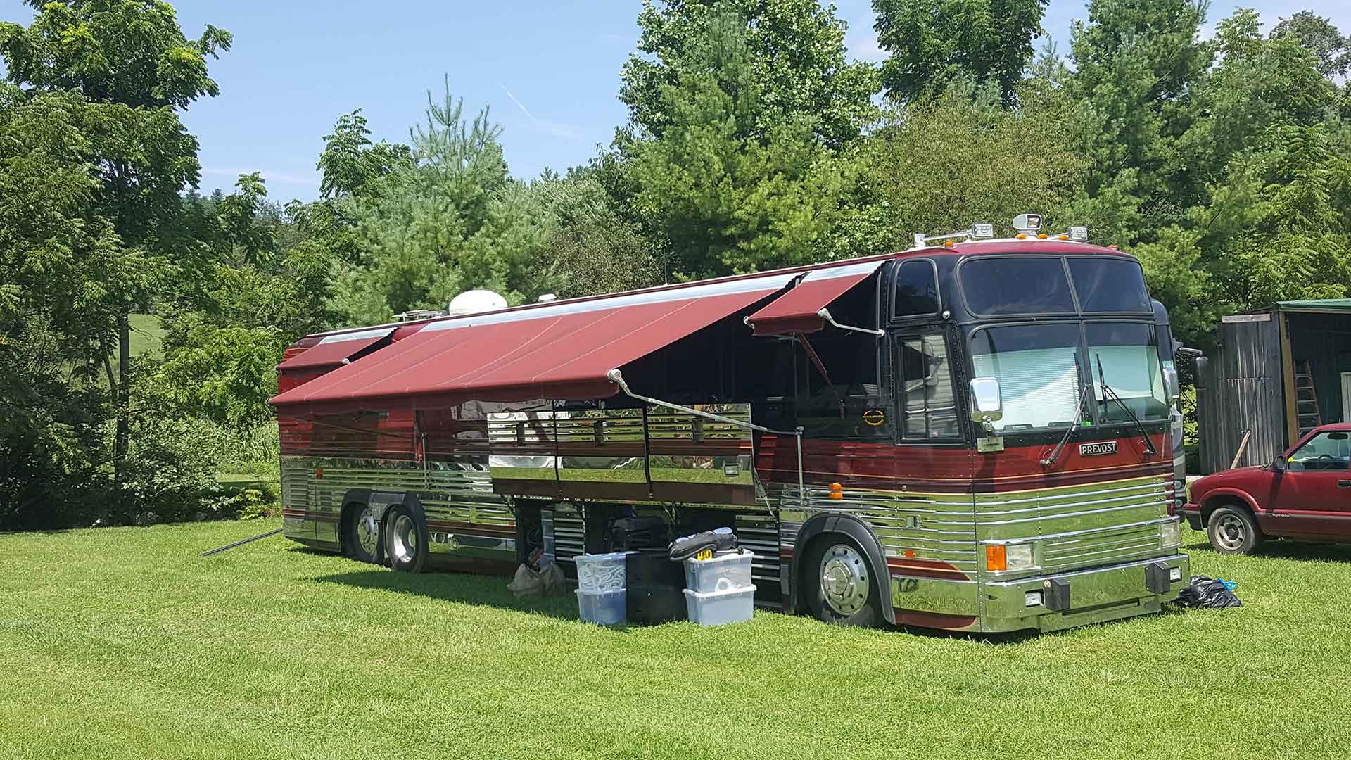 Big RV at the Corn Creek Campground